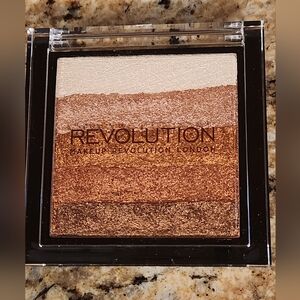 🔴 REVOLUTION VIVID SHIMMER BRICK